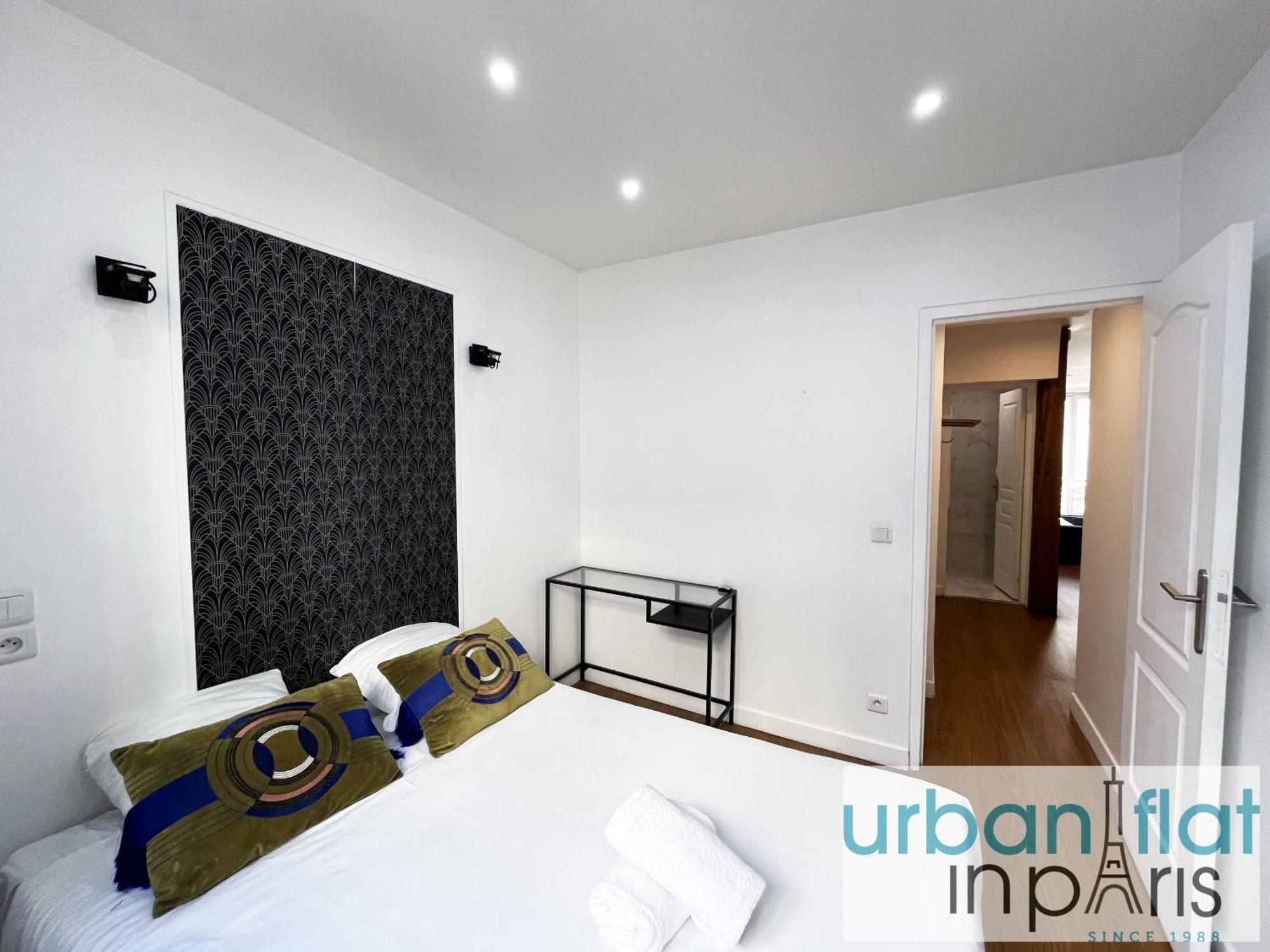 Urban Flat 18 - Charming 2bdr Parisian * Parigi